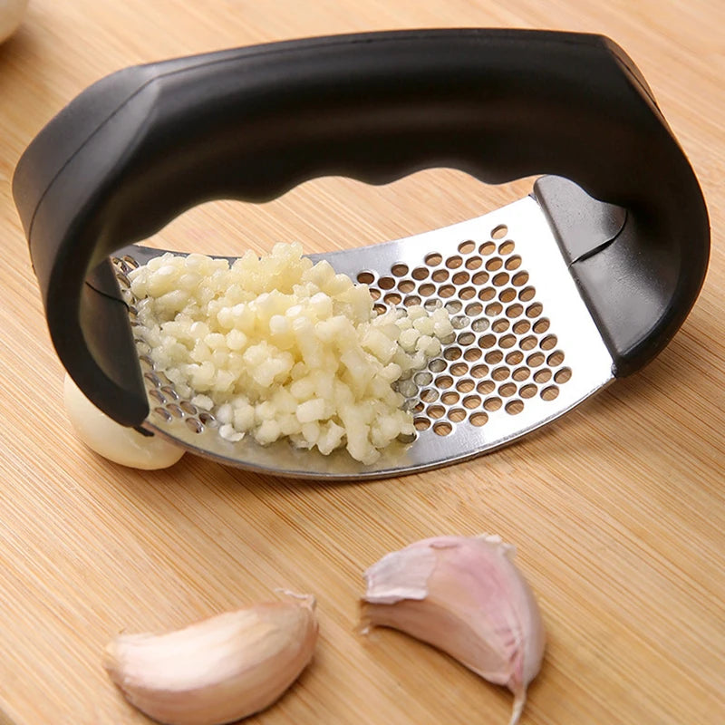 Stainless Steel Garlic Press Crusher Manual Garlic Mincer Chopping Garlic Tool Fruit Vegetable Tools Kitchen Accessories Gadget